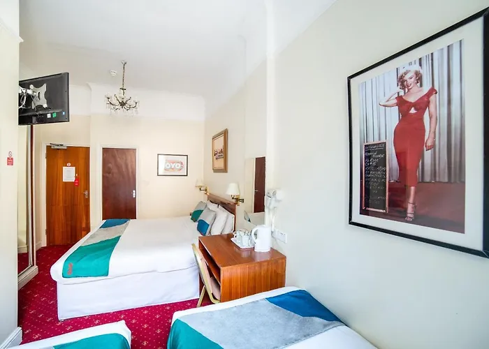 St George\'S Hotel